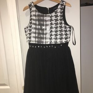 MyMichelle Girls 7 black, gray, white party dress